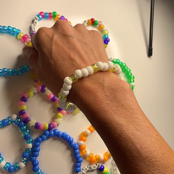 Customizable handmade bracelets - Picture 4 of 6